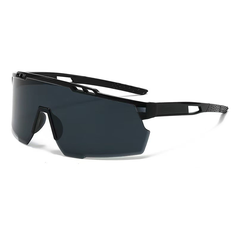 Multicoloured glasses, ski travel sunglasses