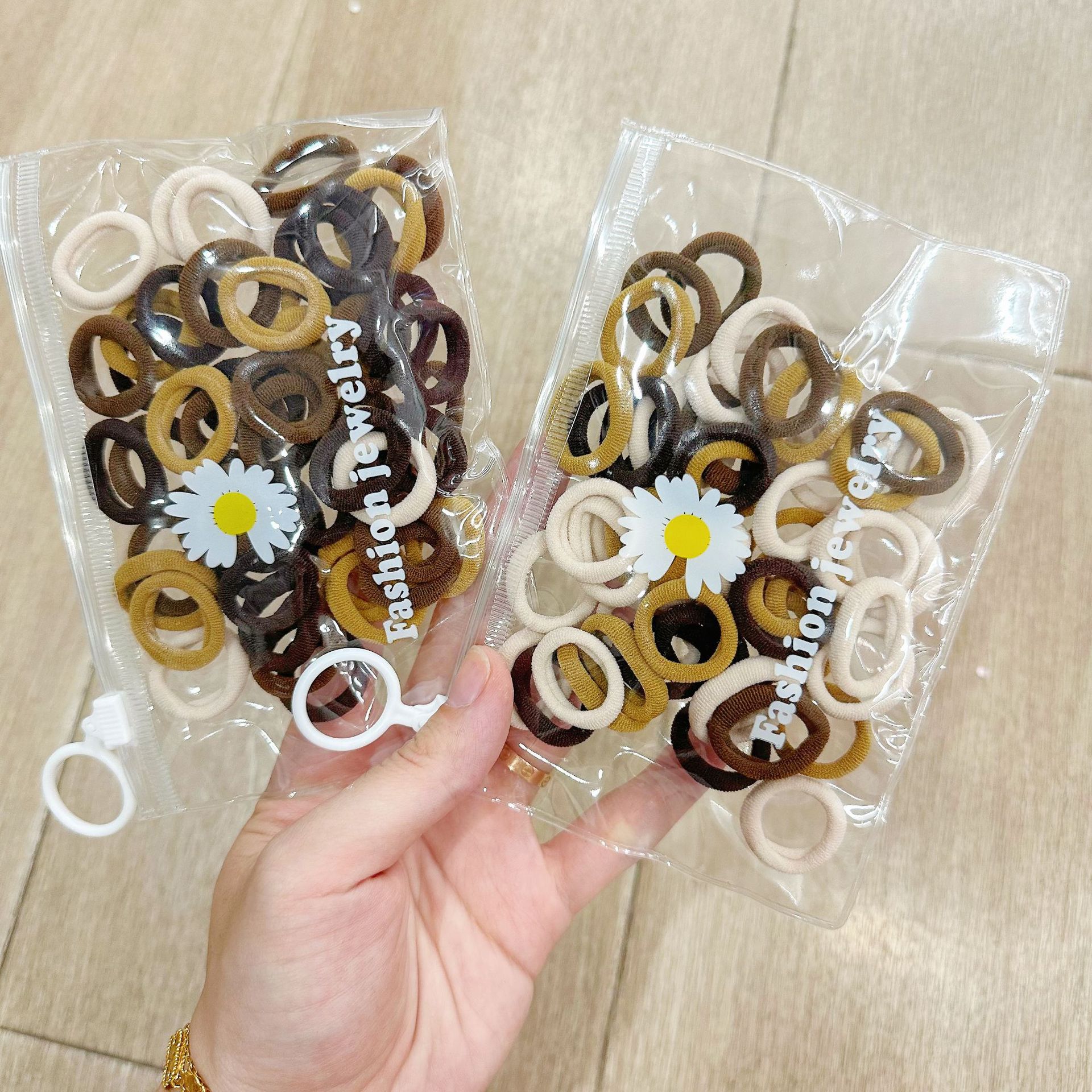 Mini cabeza de princesa en caja, clip de agarre pequeño, clip de flequillo, horquilla rota en la frente, banda elástica para niños, no daña el cabello, anillo del pulgar al por mayor image 100