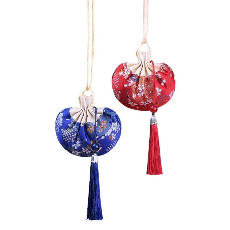 Retro-Style Sachet for the Double Ninth Festival, Empty Sachet Bag with Chinese-Style Palace Tassels, Herbal Mugwort Fragrance, Portable Hanging Ornament