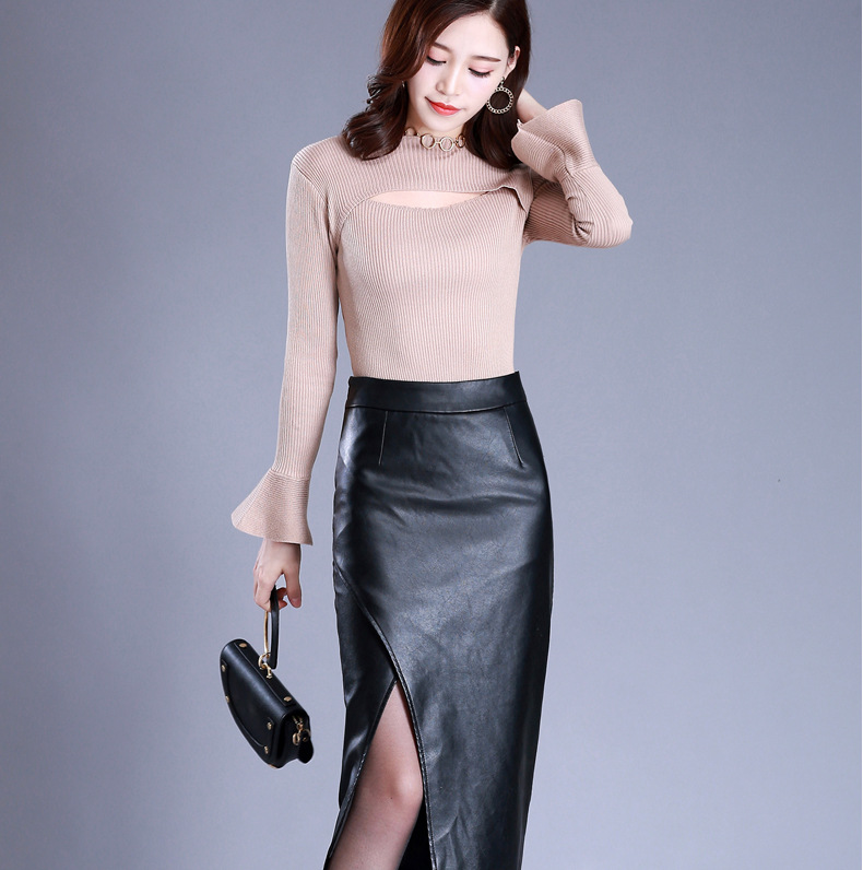 Fashionable Black Midi Skirt