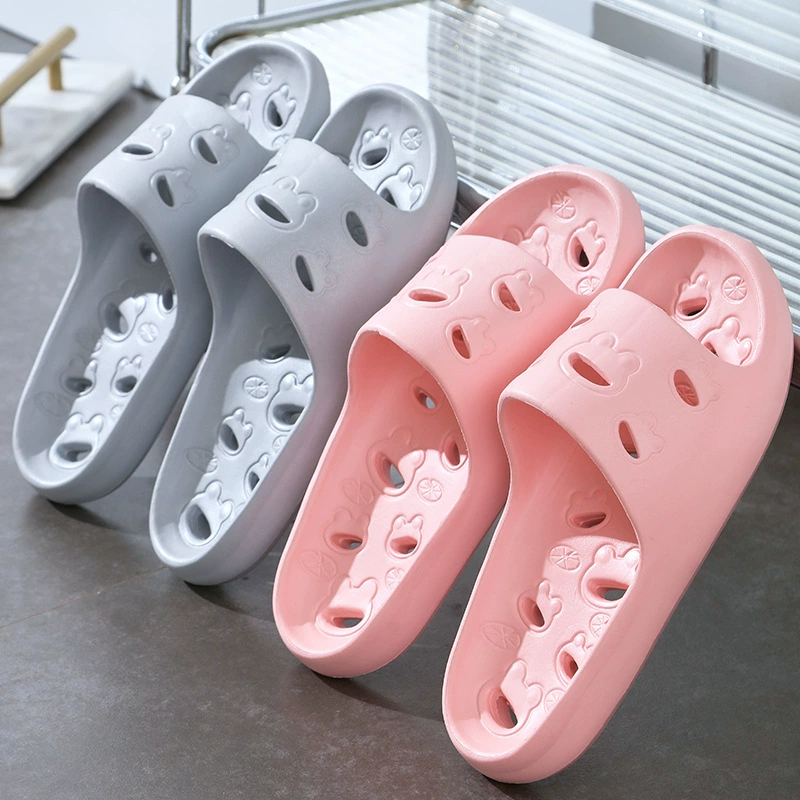 Ванные slippers для женщин летом дома с дырчатой подошвой, противоскользящие толстые подошвы, EVA тапочки с ощущением помета для мужчин