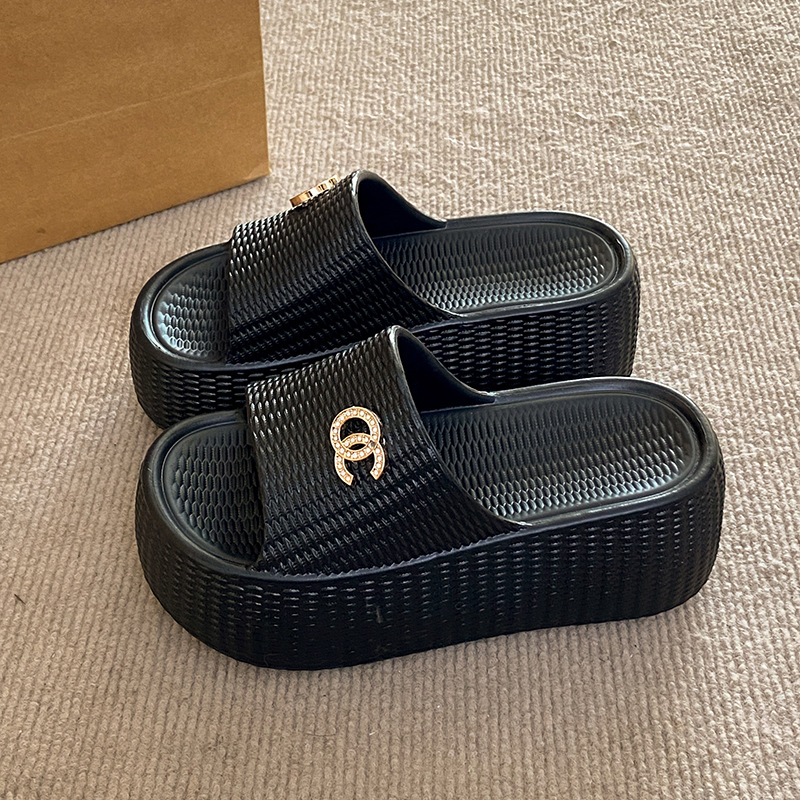 7.5cm EVA zapatillas de fondo grueso para mujeres antideslizantes para usar en el hogar zapatillas frías tejidas de moda espesar zapatillas ligeras para mujeres