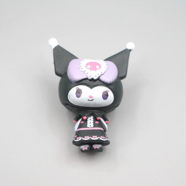 Standing in Kuromi