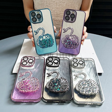 适用iPhone15promax羽纱手机壳天鹅之恋流沙镶钻苹果14电镀13跨境