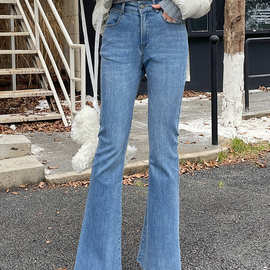 我和我的牛仔裤（喇叭形）显腿长微喇修身显瘦长裤