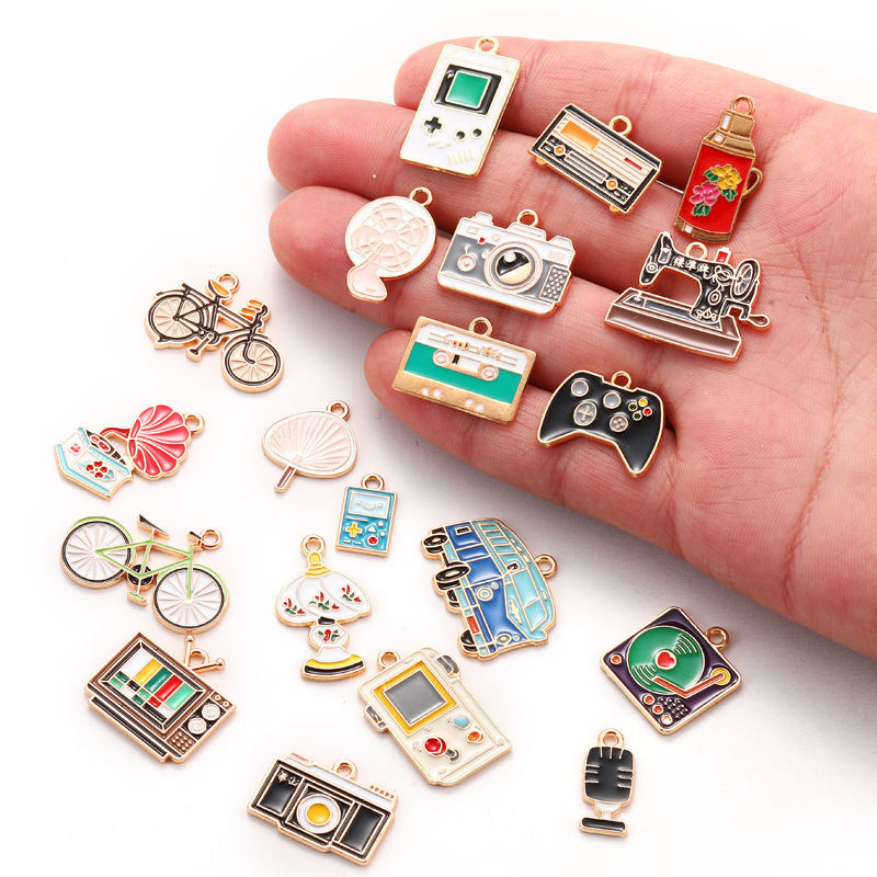 20種類の油滴レトロレトロ自転車ミシンカメラペンダントDIY合金アクセサリーアクセサリーペンダントW404|undefined