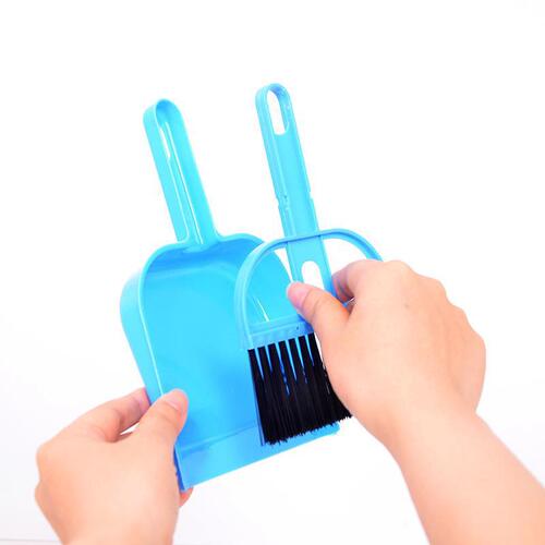 Mini desktop cleaning brush, desktop computer keyboard brush, small broom, dustpan and shovel set manufacturer hot sale