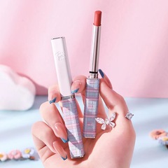 呂後甘酷jkスタイルの小香風小羊皮のダントツのベルベットはカップ口紅の正規品のファッションの若いスタイルをつけません。
