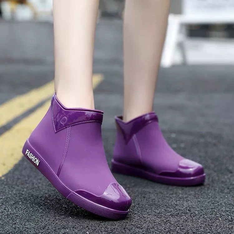 Модные резиновые сапоги Женская модная короткая Водная обувь Four Seasons, уличная рабочая обувь Four Seasons, теплые непромокаемые Нескользящие износостойкие резиновые сапоги в Корейском стиле