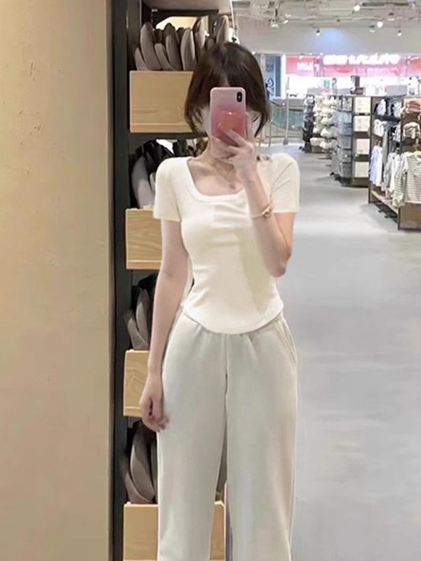 U领白色打底衫女秋冬内搭t恤加绒短款修身显身材长袖上衣女春秋|undefined