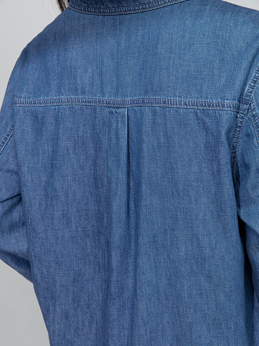 Áo sơ mi denim phong cách Hồng Kông cổ điển dáng rộng, mặc nhiều lớp — màu xanh