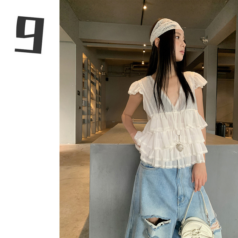 [9Hour] French Pure Lust Style Deep V Neck Shirt for Women 2025 Summer Layered Lace Top for Women 11352