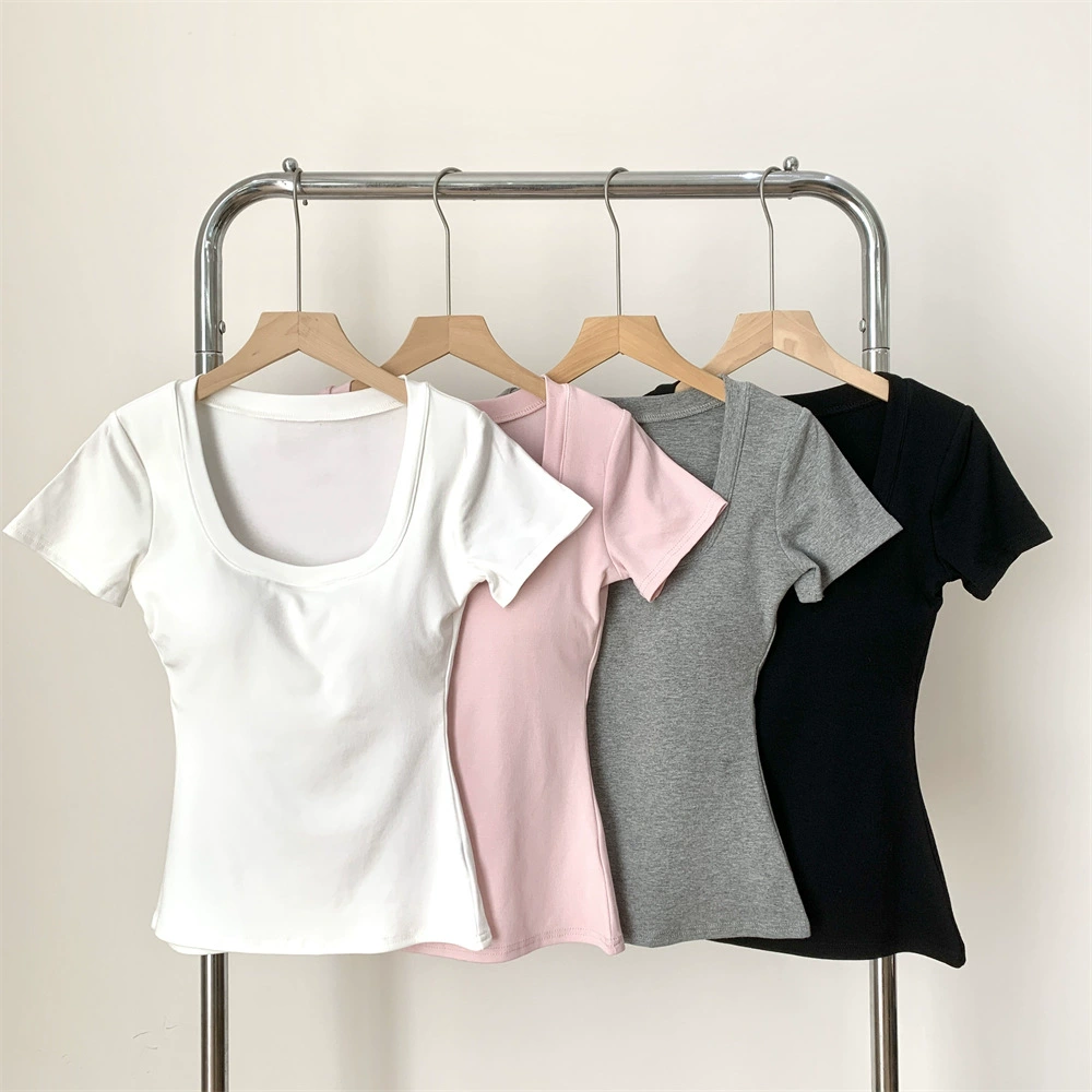 Футболка с накладками на грудь