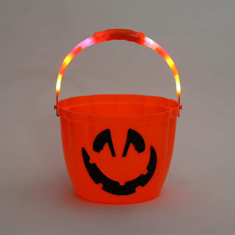 Cubo de calabaza de Halloween linterna divertida y luminosa Decoración para ambiente festivo Suministro especial para comercio exterior image 5