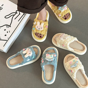 ������Ů�����e���һ����Ů�ɐ������⴩�����ճ��r�аٴ����Ь