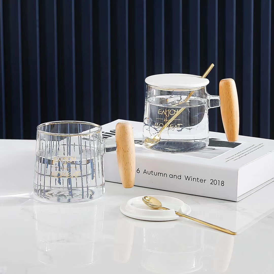 Cuchara de regalo taza de café personalizada con mango de madera taza de beber Vidrio de oficina simple de estilo nórdico creativo con tapa