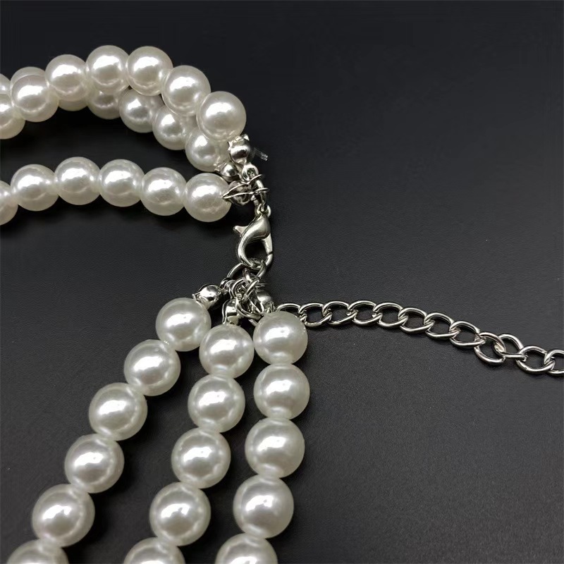 Ensemble boucles d'oreilles et collier chaîne pour soirée chic_voghion.com