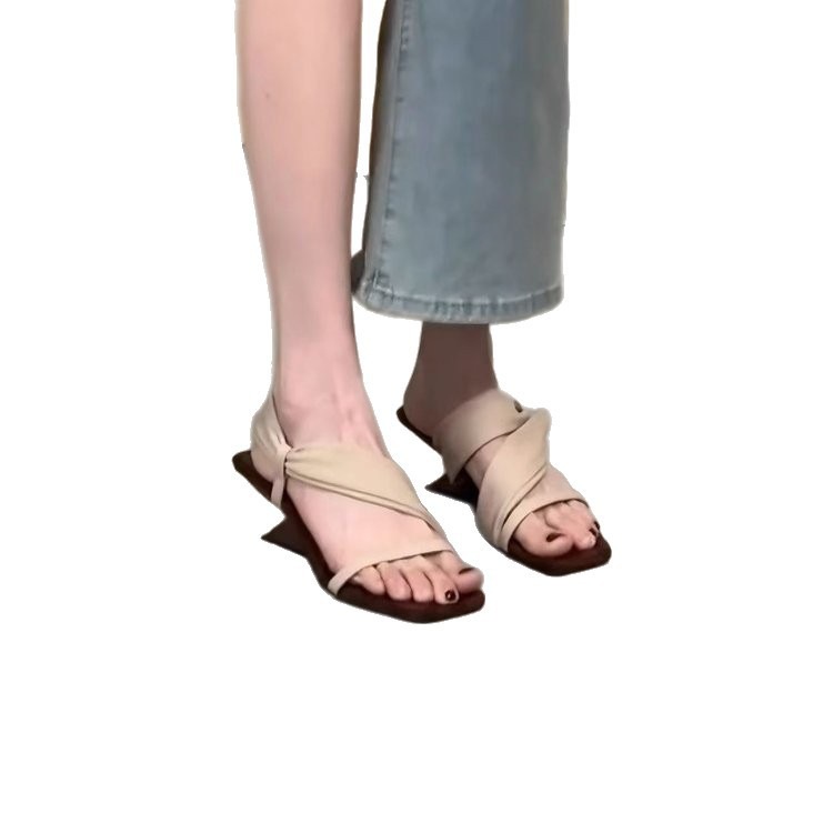 Suave zapatillas de correa cruzada de cabeza cuadrada zapatillas de tacón alto 2026 nuevas sandalias de verano temperamento de mujer