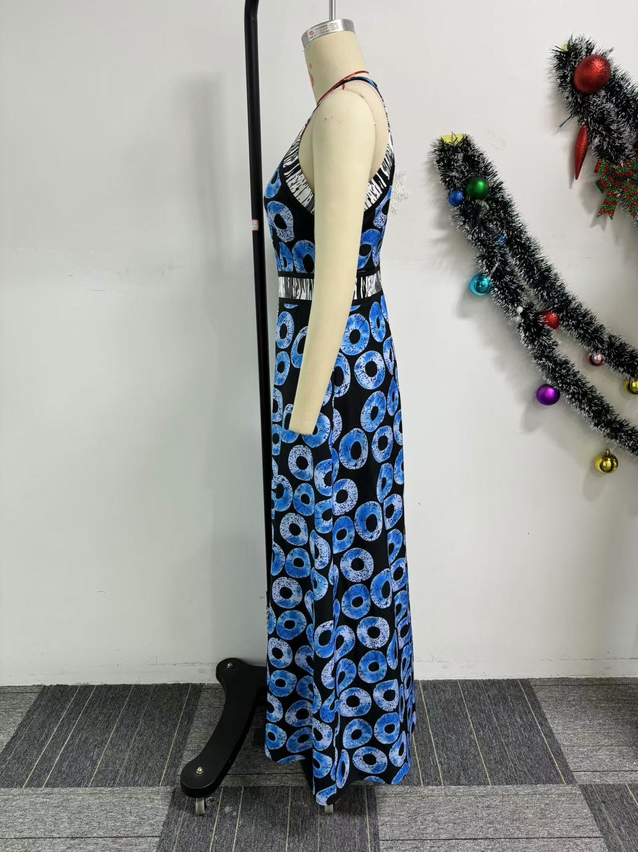 Women's Printed A-line Dress With Fitted Waist And Front Slit_voghion.com
