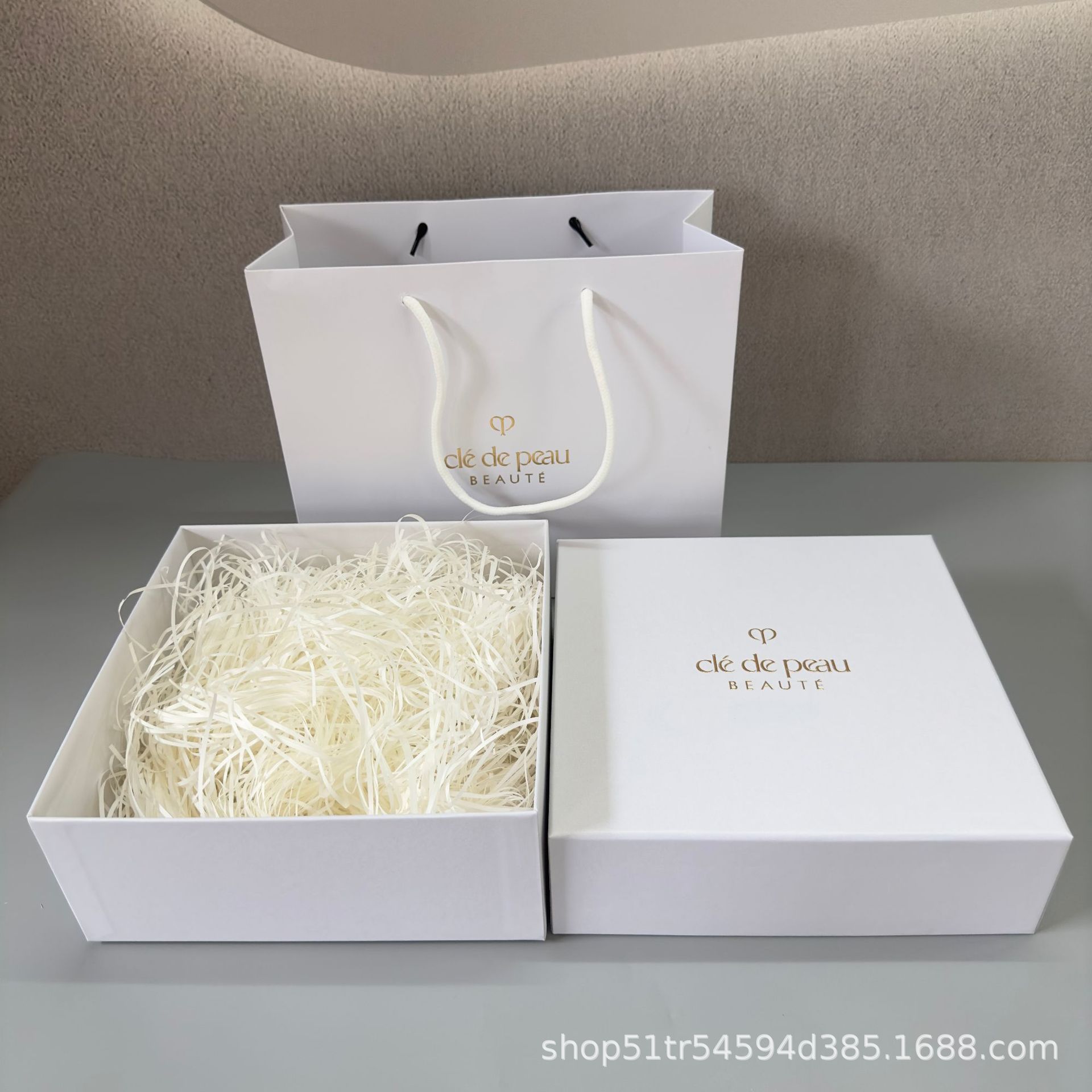 国内cpb肌肤之钥礼盒购物袋纸袋包装盒三件套水乳精华礼品袋