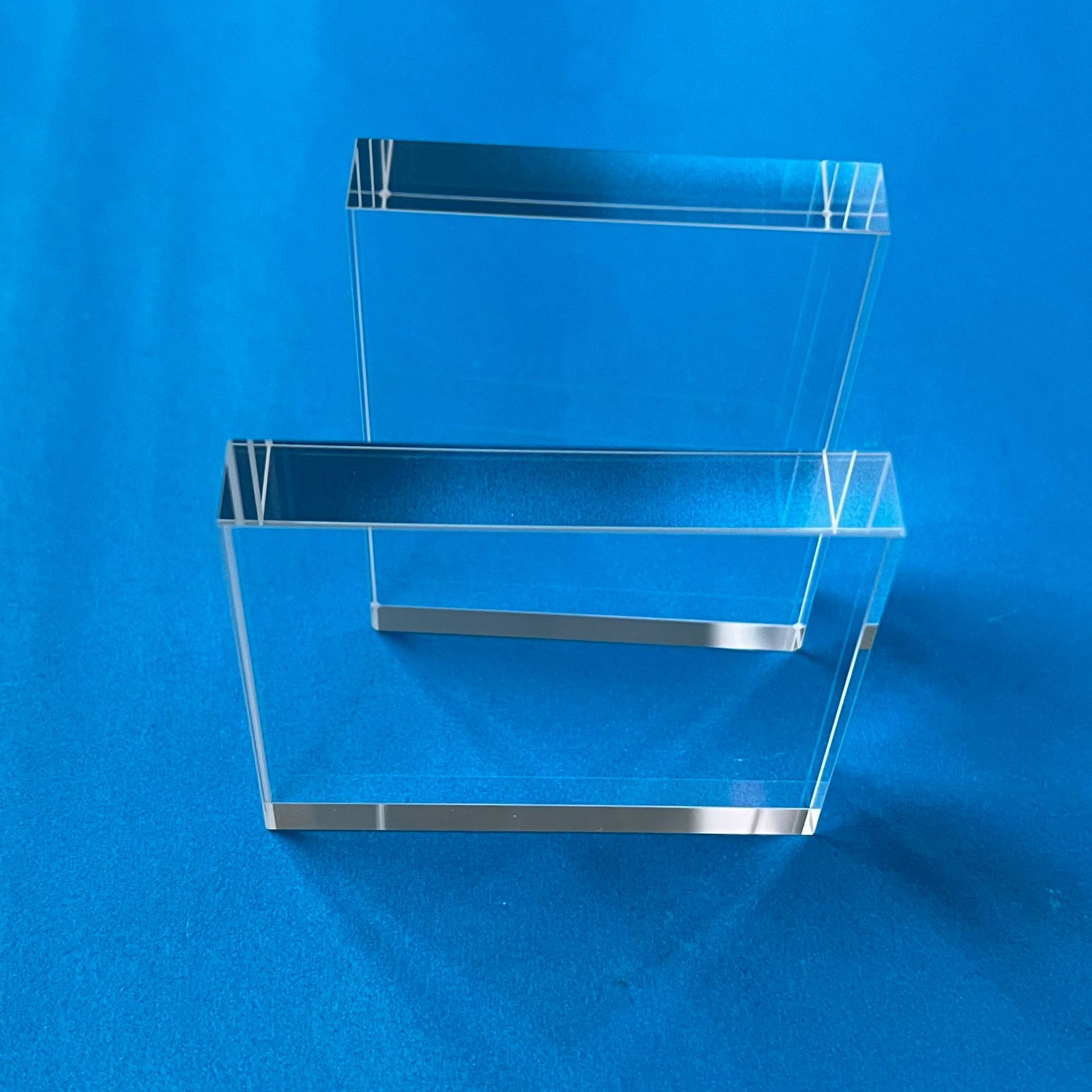 信田科技蓝宝石晶体47*40*8