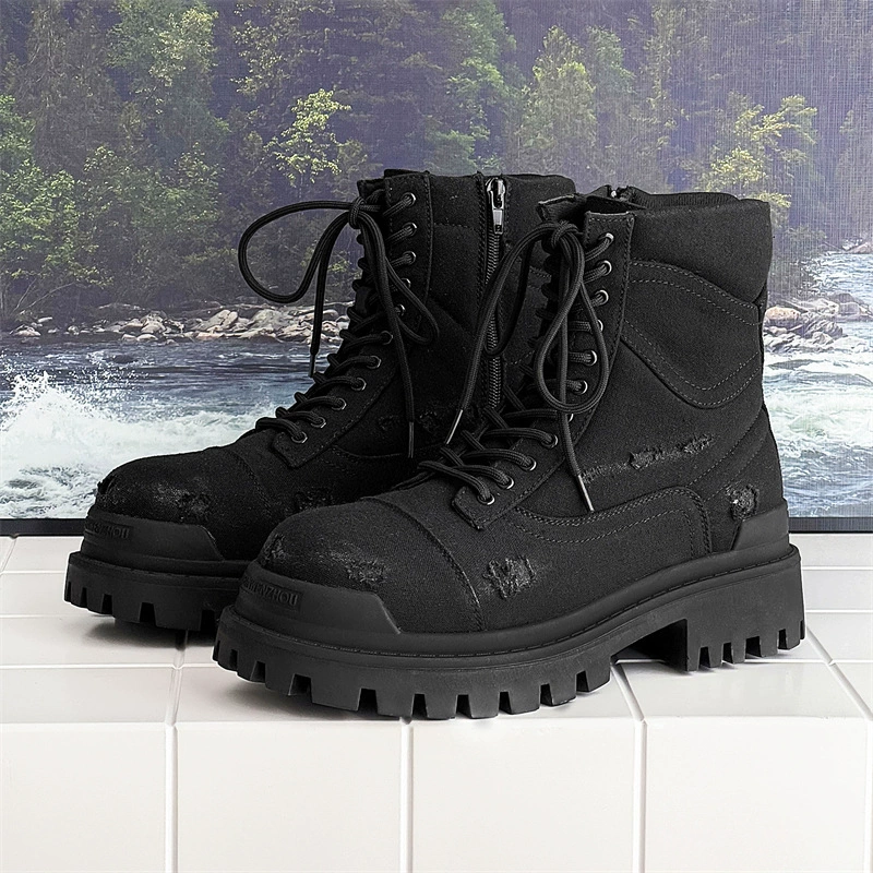 Martens, high universal boots platform, mid-length