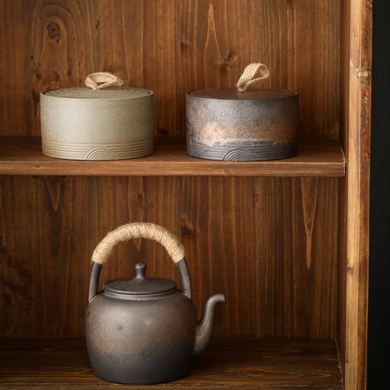 Tarro de té de gres hecho a mano de estilo japonés creativo mango de cuerda de cáñamo Almacenamiento de cerámica productos secos tarro sellado tarro de envasado de té