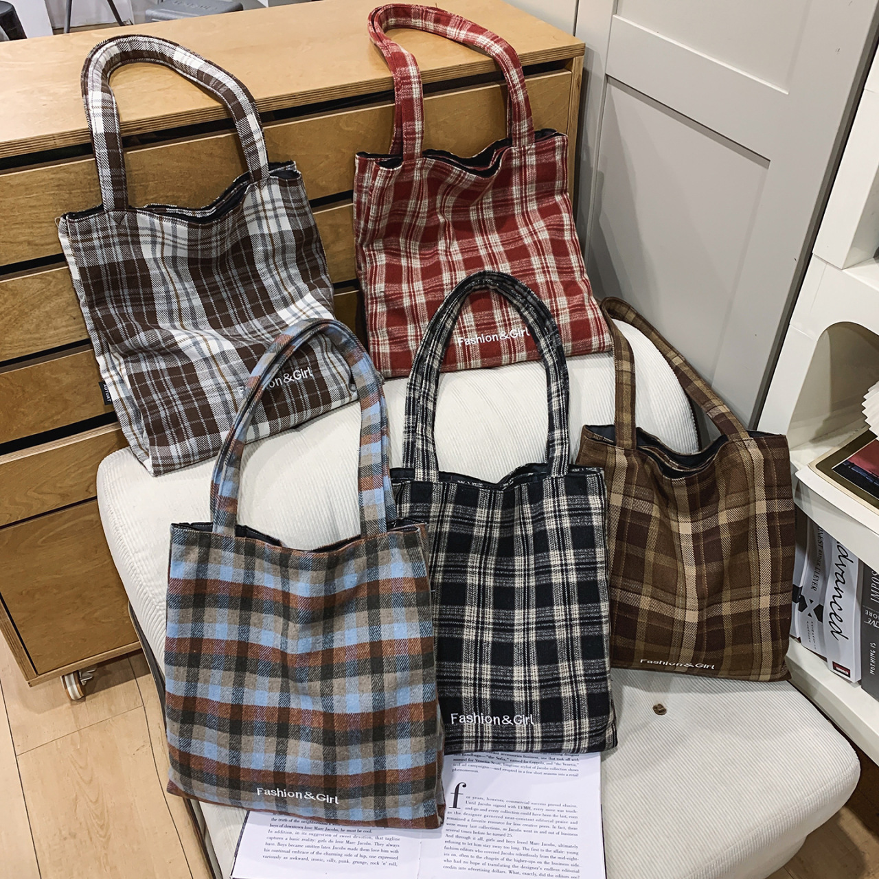 Winter New Plaid Bag For Women Korean Lazy Style Large Capacity Student School Commuter Shoulder Bag Tote Bag - Thumbnail 3