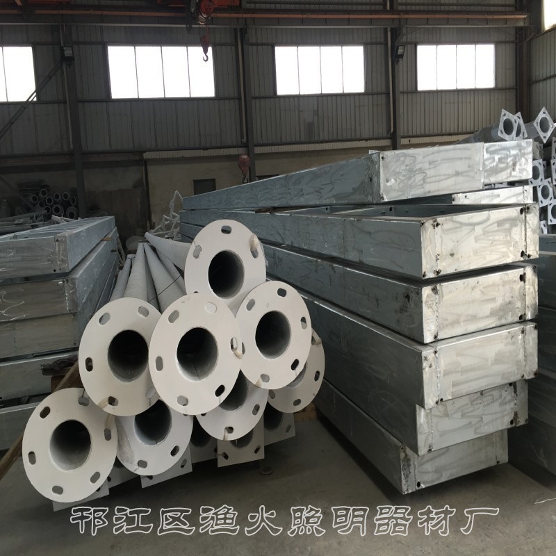 江苏道路交通刚杆件生产厂家定zhi批发各类交通信号灯杆 厂家直发