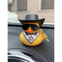 S 74107 Car duck decoration ornament ����СѼװ�ΰڼ�