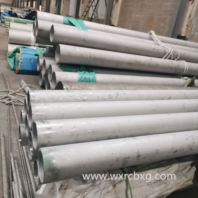 304大口径厚壁无缝管直径±0.03mm 316L无缝管直线度公差±0.3mm