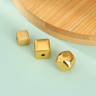 Zərgərlik ara hissələri, square beads, spacer beads, loose