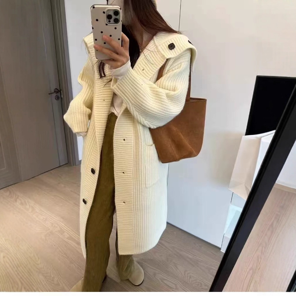 Cardigan de punto retro con solapa de viento perezoso otoño y invierno de 2025 nueva moda suéter largo abrigo suelto