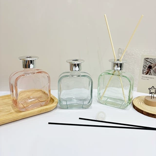 厂家新品批发250ML浅色扁形玻璃瓶无火香薰液体灌装容器 扩香香氛
