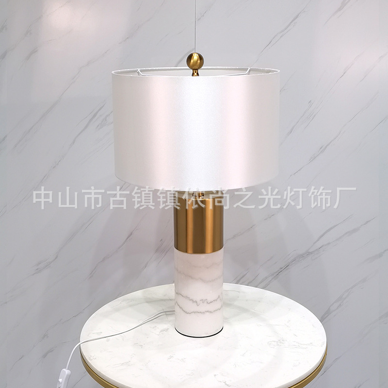 Luz lámpara de mesa de lujo post-moderno minimalista mármol Arte Creativo Villa modelo sala de estar americana dormitorio lámpara de noche