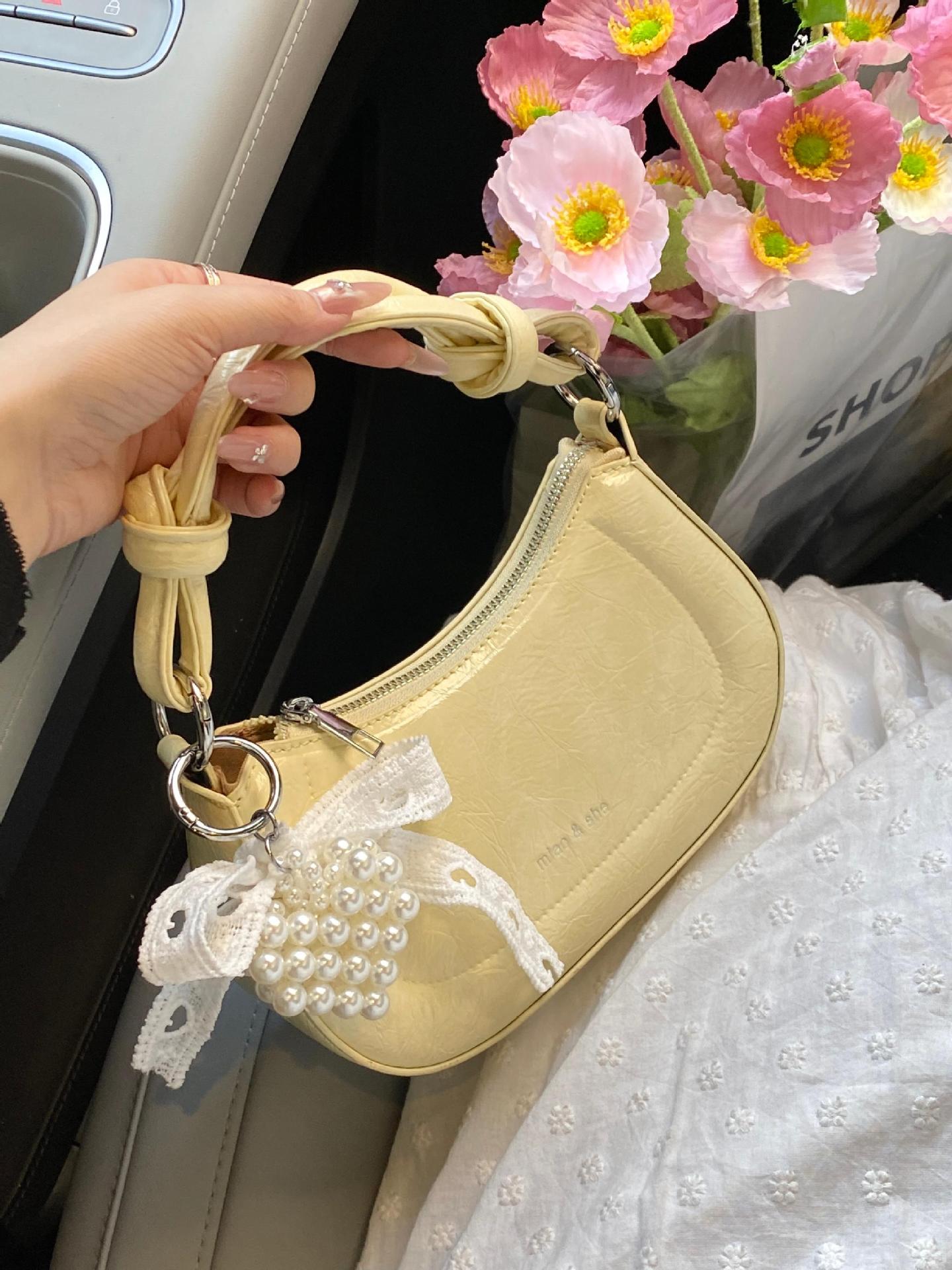 Bolso de nicho francés para mujer 2025 nuevo bolso de hombro casual de todo fósforo de moda bolso de silla de mensajero de estilo occidental