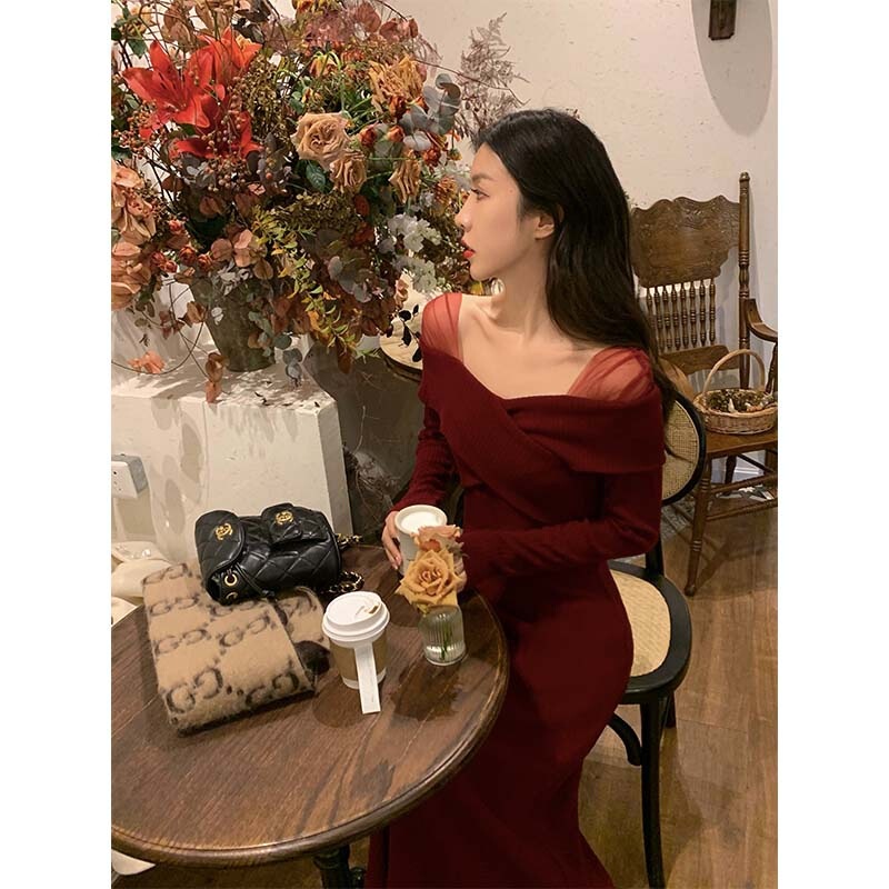 Autumn and Winter high-grade gentle stitching mesh red Christmas knitted dress sweater skirt women's dress annual meeting skirt Autumn and Winter high-grade gentle stitching mesh red Christmas knitted dress sweater skirt women's dress annual meeting skirt