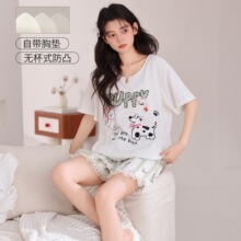 ����������ѩ���޴��ص�Ů��˯���ļ��¿�������ͨ����̿�������