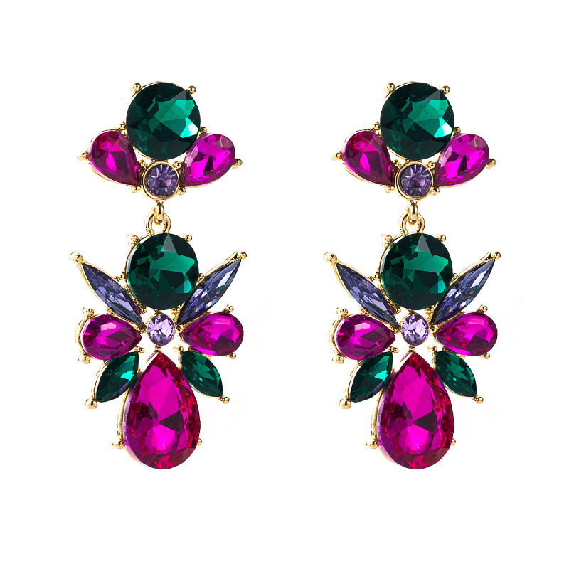 Fashion Geometric Alloy Colored Glass Diamond Earrings Wholesale Nihaojewelry display picture 7
