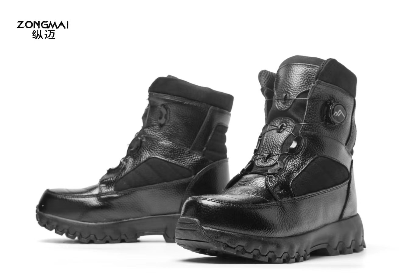 스위블 버클 블랙 울 부츠