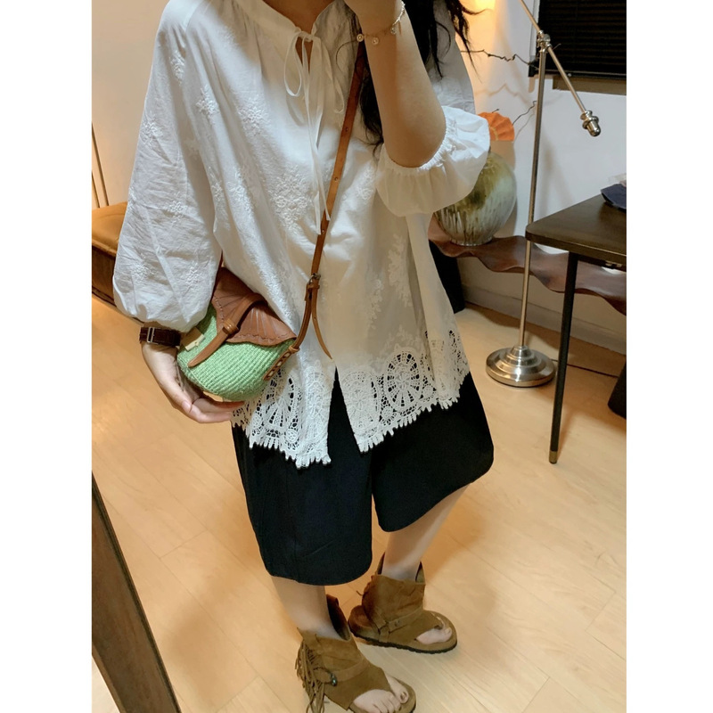 Heavy-Duty Holiday Hollow-Out Lace Embroidery White Shirt for Women, Summer Design, Loose Babydoll Top