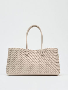 Woven big capacious universal one-shoulder bag, trend of season
