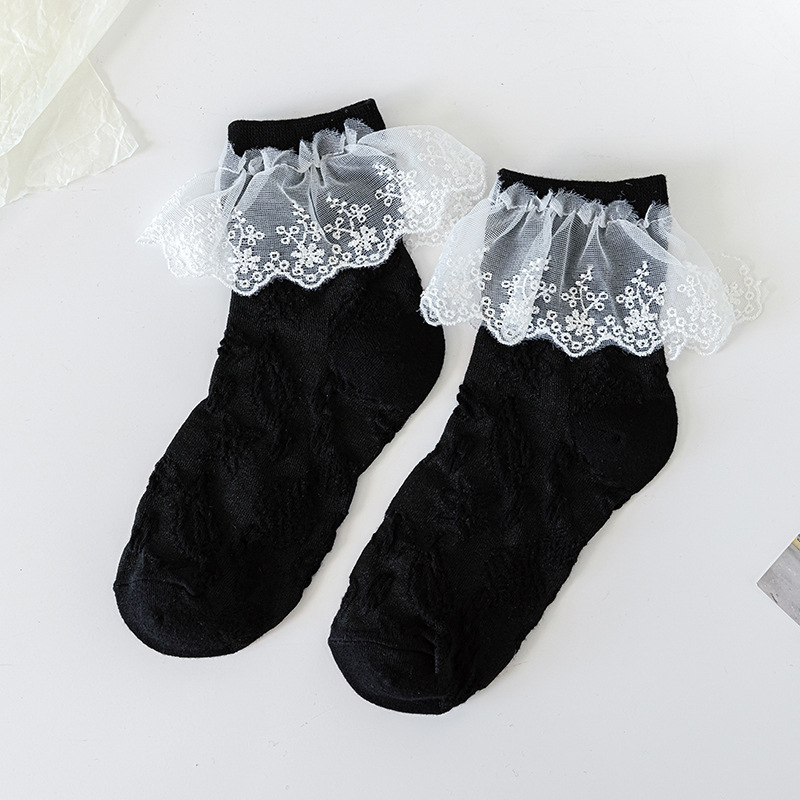 어두운 꽃 레이스