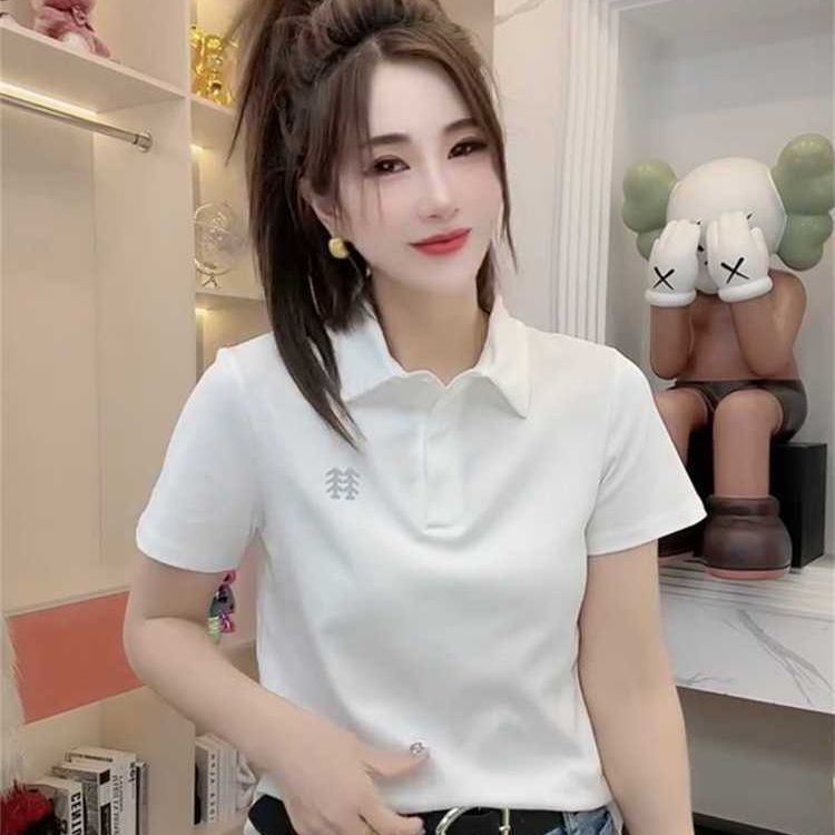 大きいサイズのヨーロッパ刺繍文字ポロ襟半袖Tシャツ女性用2025夏新作ゆったり痩身トップス|undefined