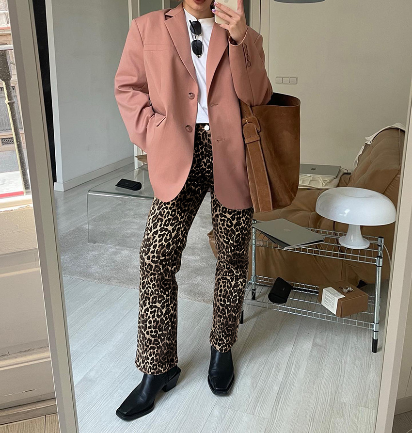 Women's Holiday Daily Streetwear Leopard Full Length Button Casual Pants Skinny Pants display picture 18