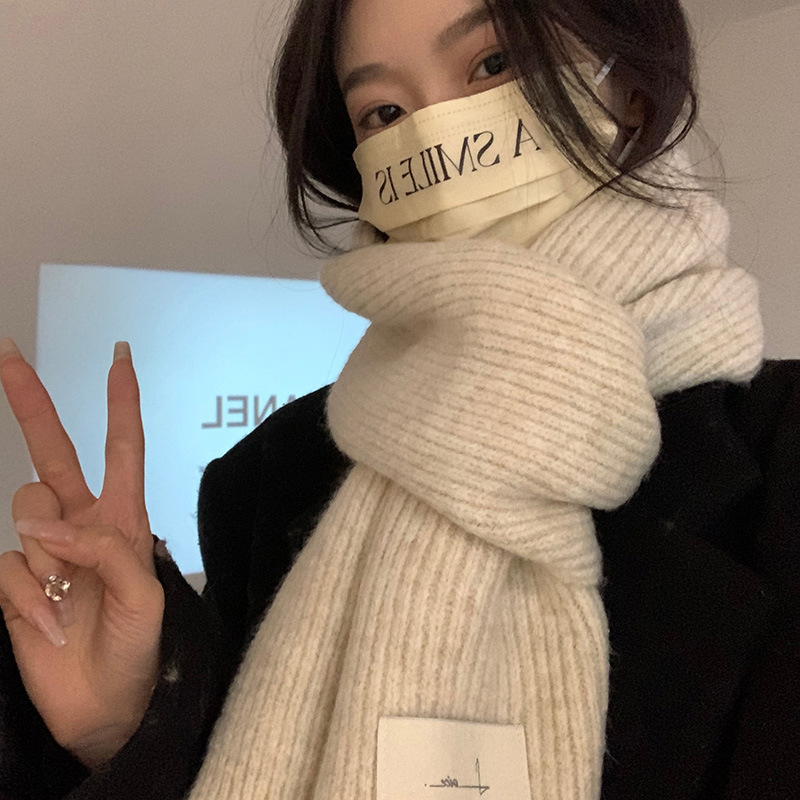 Year's Red Knitted Wool for Girls Winter 2024 New Versatile Korean Edition High End Scarf_voghion.com