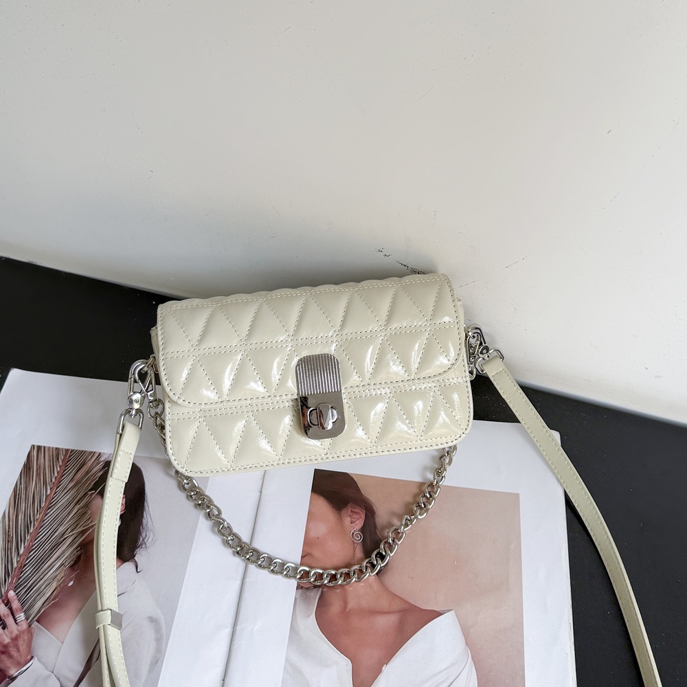 Fashion Genuine Leather Quilted Chain Shoulder Bag For Women, Oil Wax Cowhide Versatile Single Shoulder Crossbody Square Bag