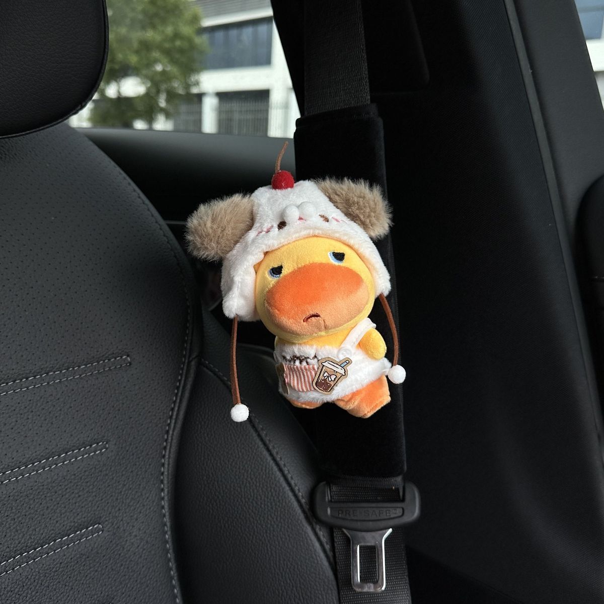 Capybara Lulu Car Seatbelt Shoulder Pad Car Seatbelt Cover Car Interior Decoration Anti-Neck Strain