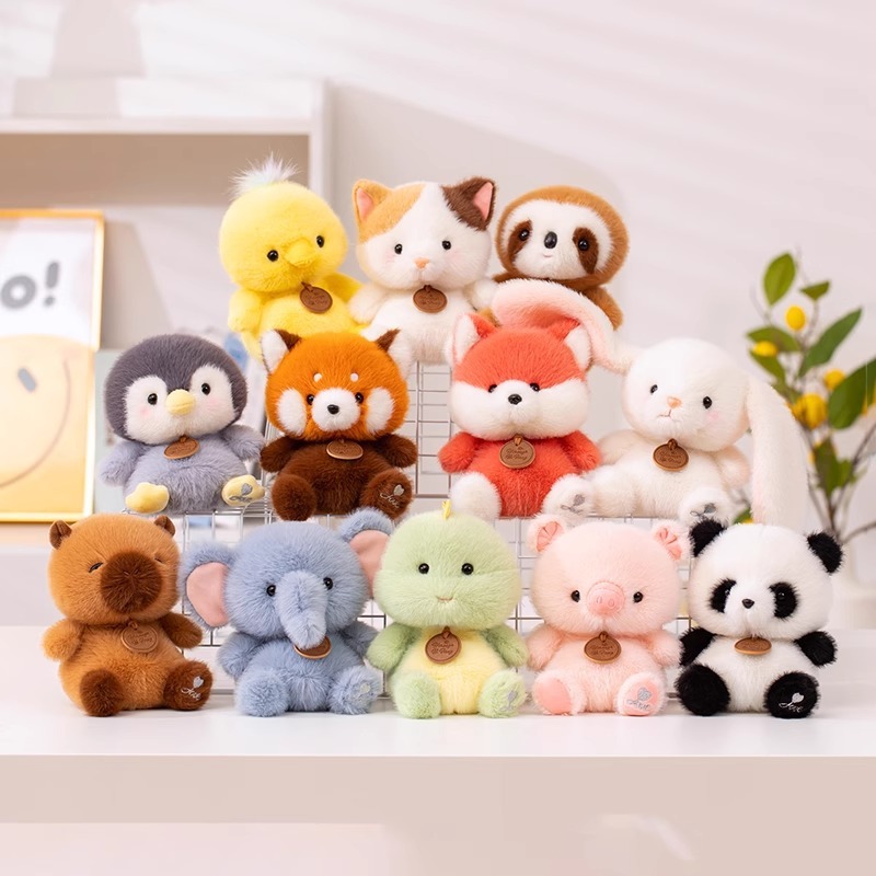 かわいい香りのドゥンドゥンパラダイス、小さな動物、キツネ、恐竜、カピバラ、ナマケモノ、ラグドールを伴う絶妙なテーブル装飾|undefined