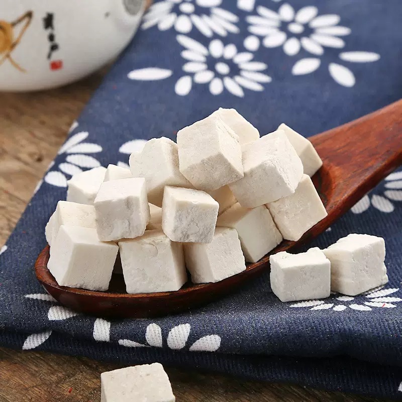 White Poria Fu Ling 500g Dried Poria Cubes for Tea Soup and Decoction key features